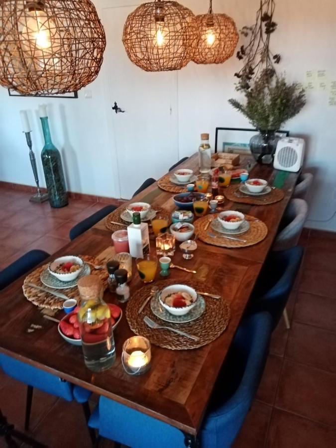 Todos Y Tonya Bed & Breakfast Archidona Bagian luar foto